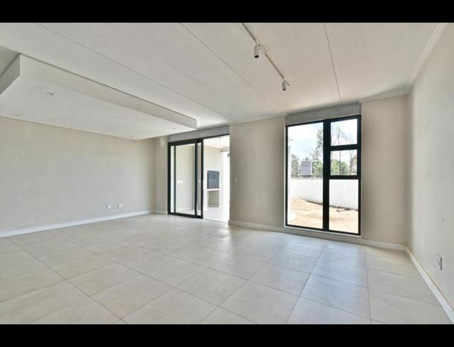 3 BEDROOM HOUSE FOR SALE IN EYE OF AFRICA